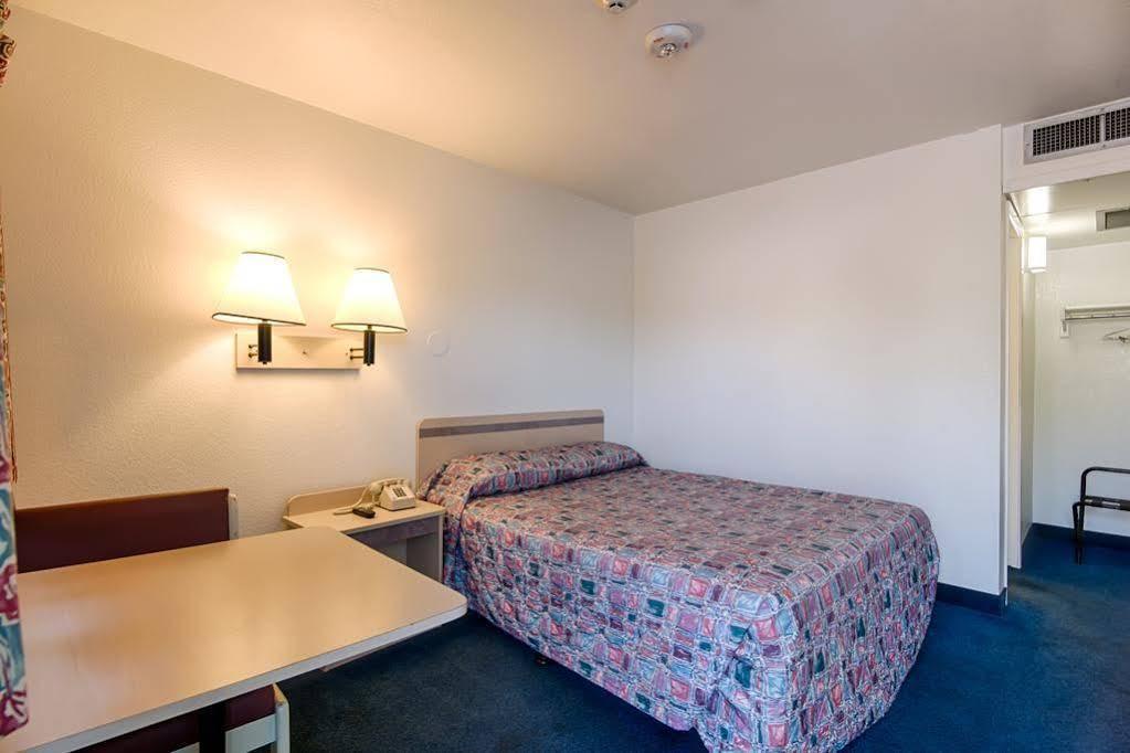 Motel 6-Elko, Nv Exteriér fotografie